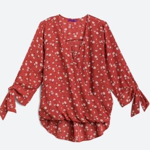 Beacon Hi-Low Tie Sleeve Blouse, M, EUC, Orange Red with floral print